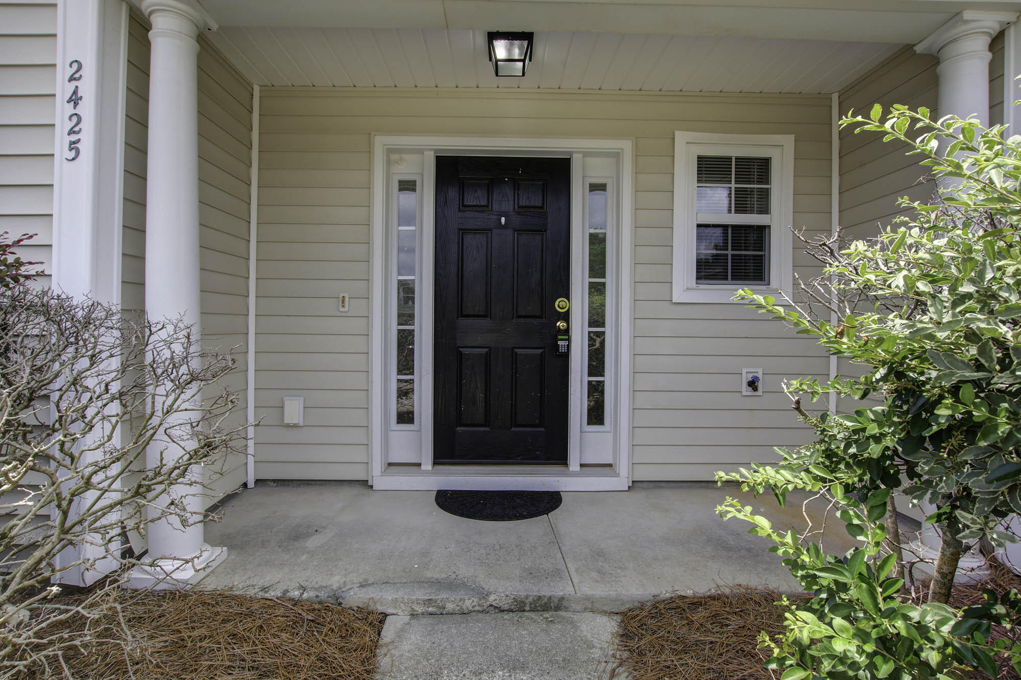 2425 Scholar Lane