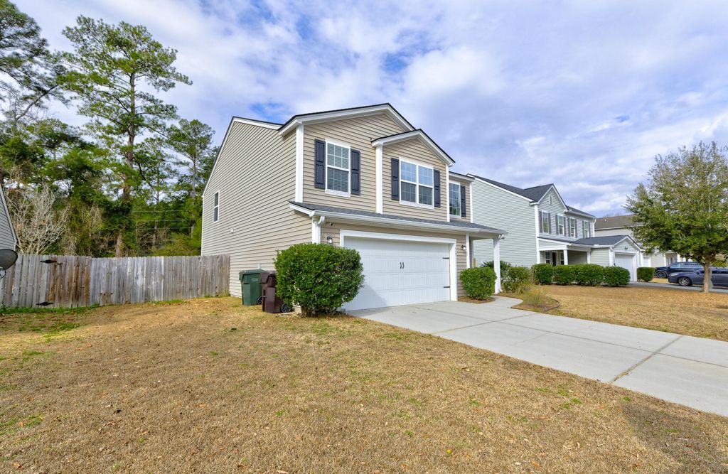 Photo of 113 Farm Quarters Drive, Goose Creek, SC 29445 (MLS # 26002369)
