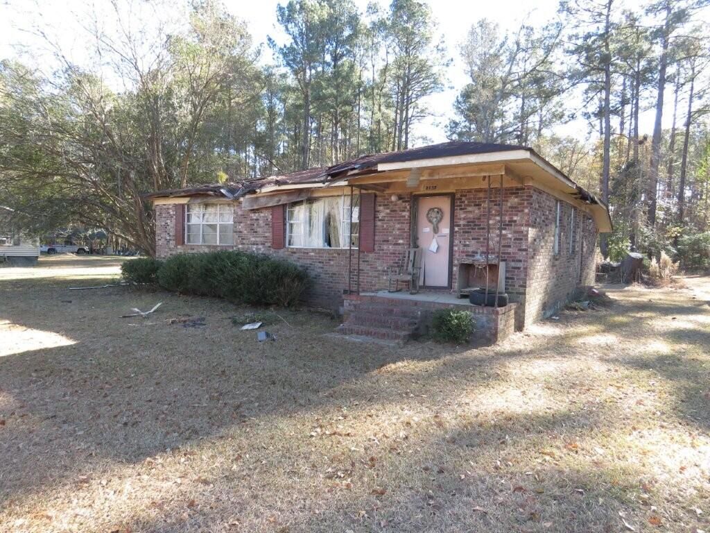 Photo of 2137 Beulah Road, Smoaks, SC 29481 (MLS # 26007559)