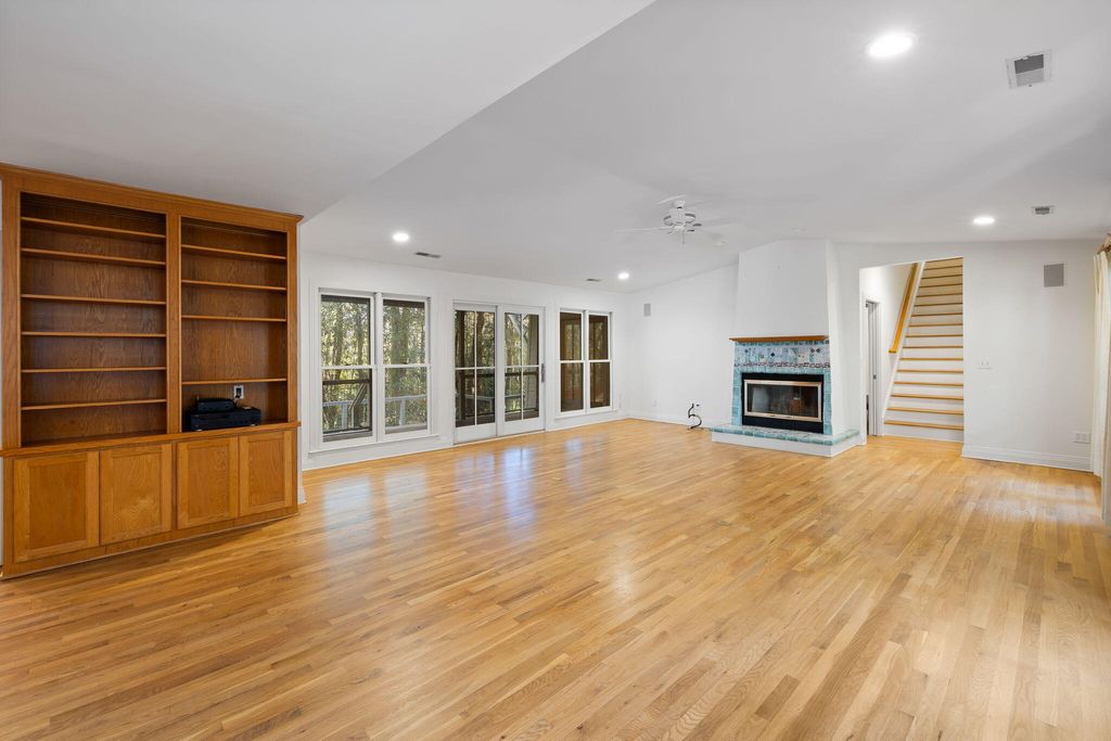 Photo of 17 Middleton Oaks Road, Charleston, SC 29414 (MLS # 25030133)