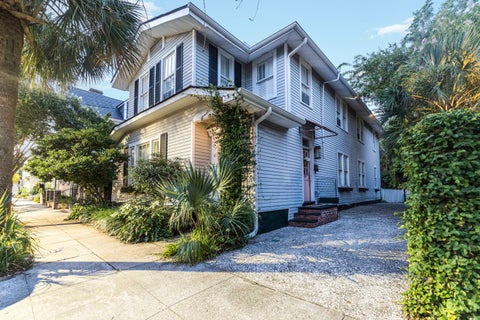 Photo of 169 1/2 Tradd Street, Charleston, SC 29401 (MLS # 26023282)