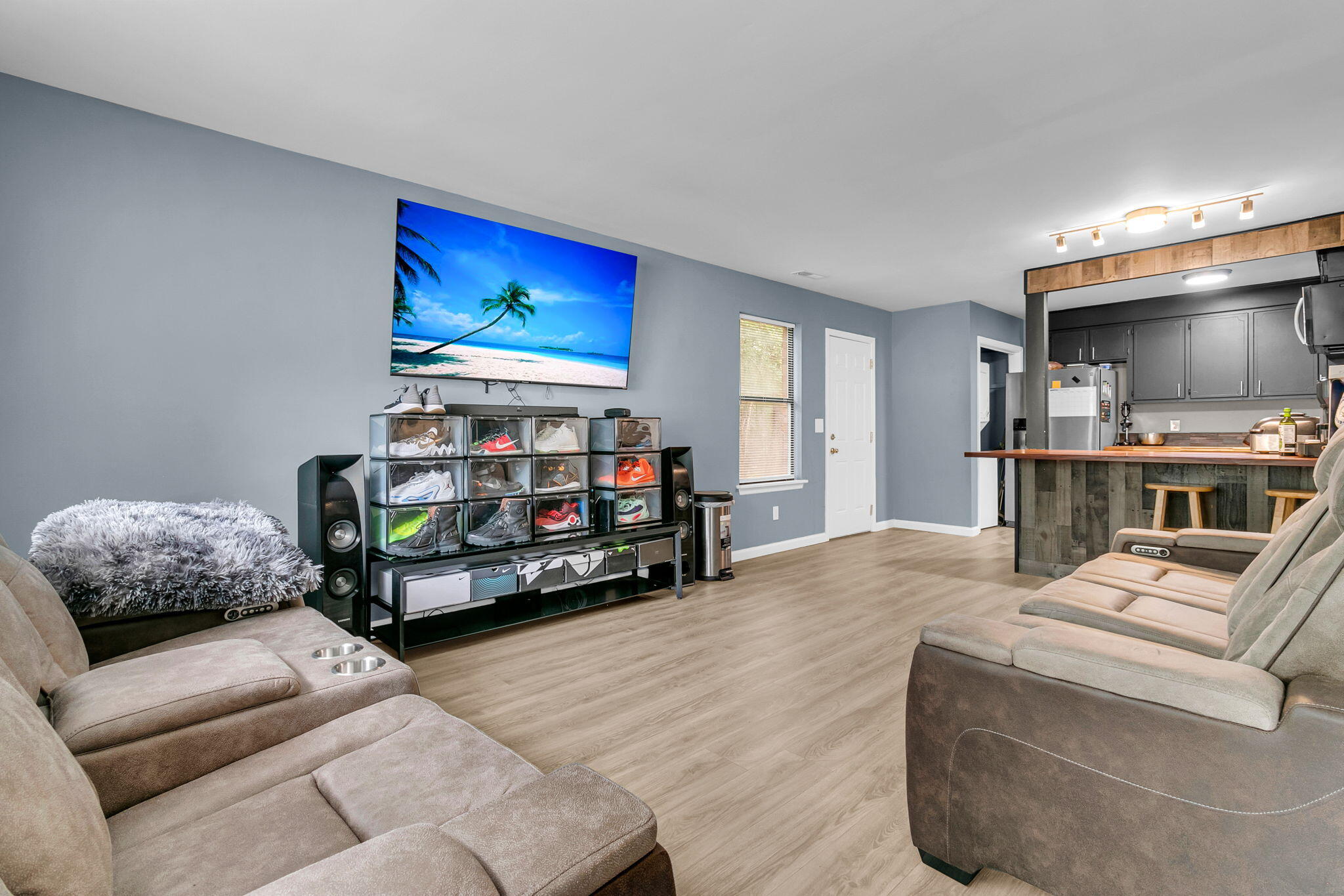 817 Sandpiper Drive