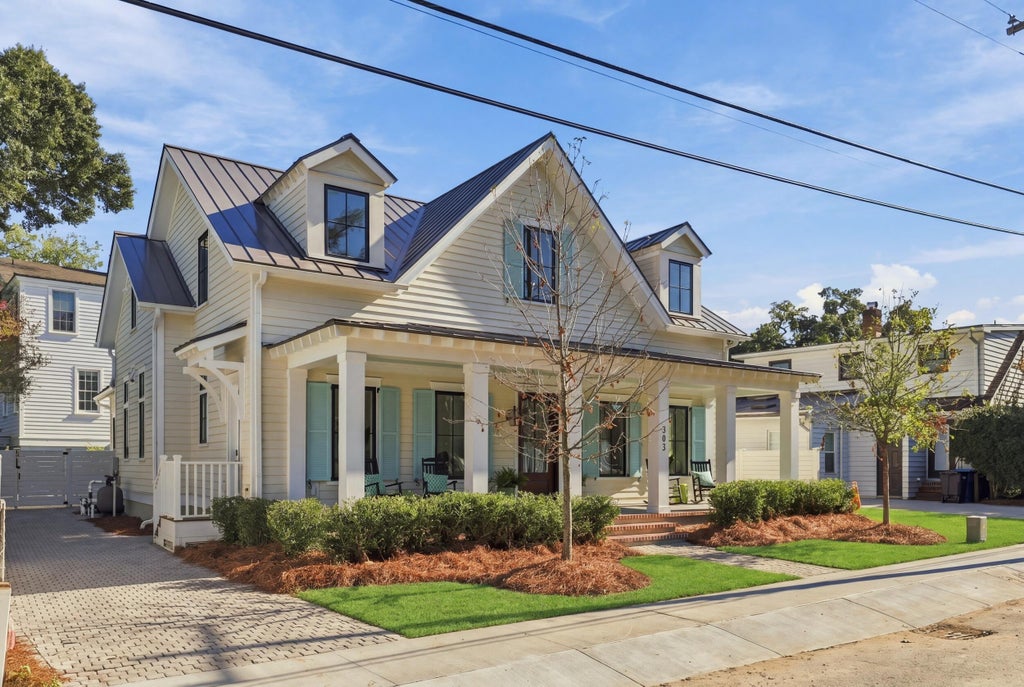 Photo of 303 Hibben Street, Mount Pleasant, SC 29464 (MLS # 26026944)