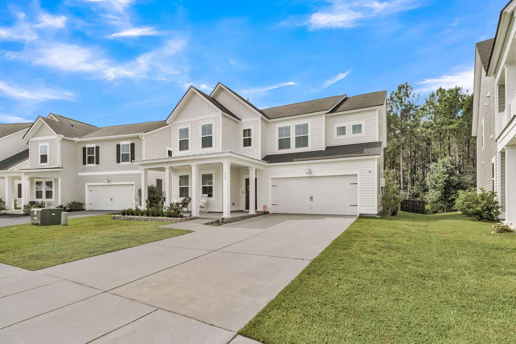 Photo of 118 Red Bluff Street, Summerville, SC 29483 (MLS # 26024272)