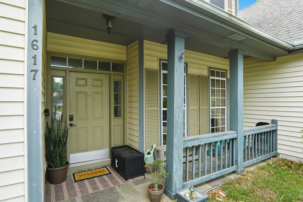 Photo of 1617 Dotterer'S Run RUN, Charleston, SC 29414 (MLS # 26014009)