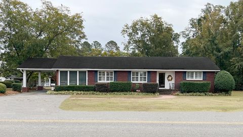 A home in Elloree