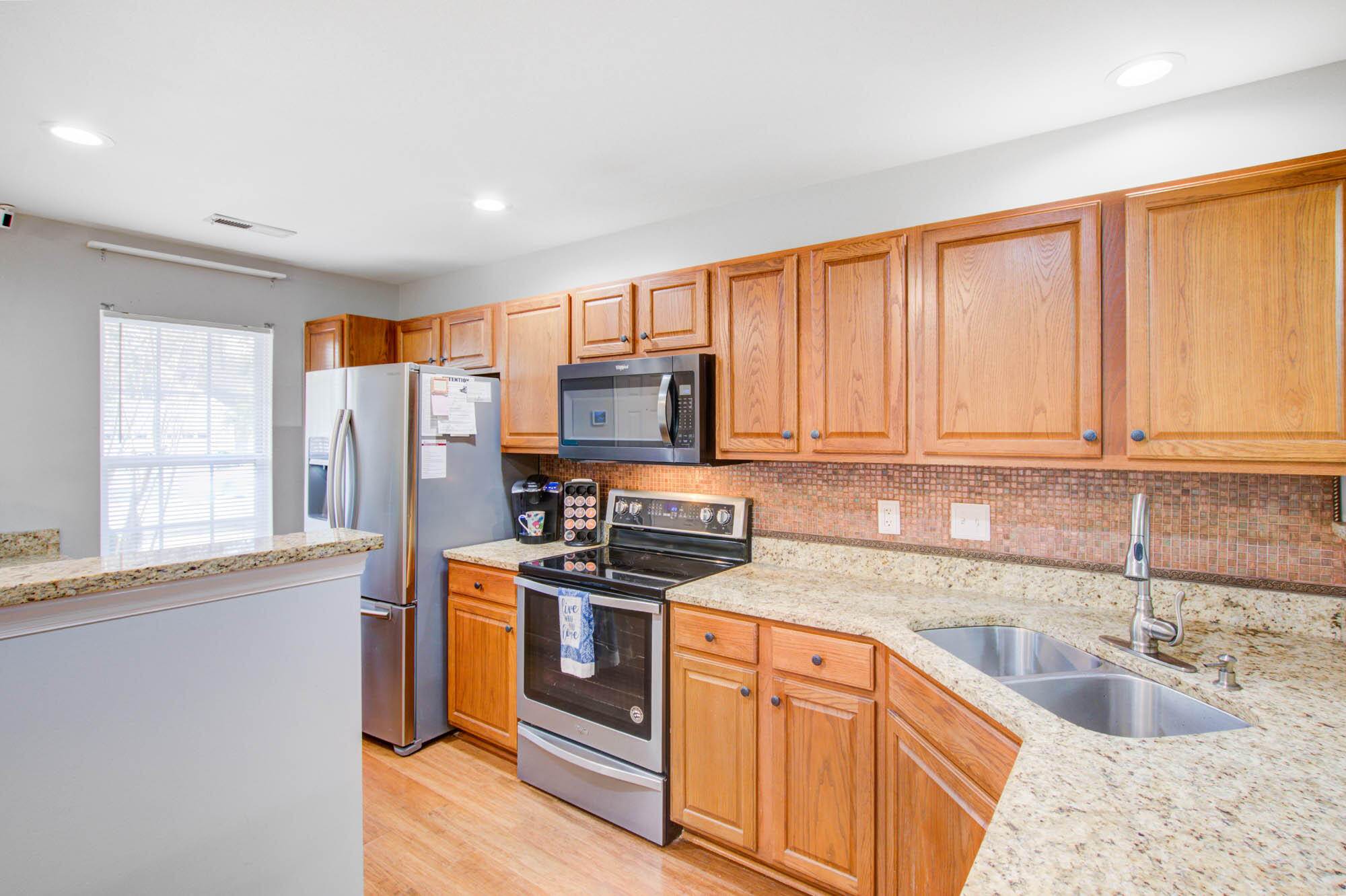 Photo 5 of 20 of 8618 Grassy Oak Trail townhome