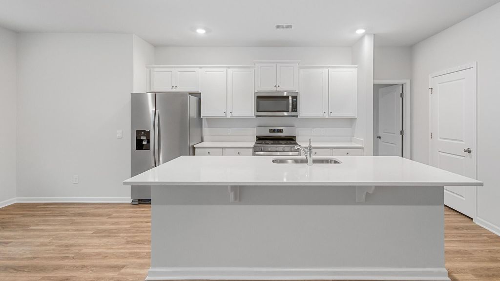 Photo of 821 Baywood Lane, Summerville, SC 29486 (MLS # 26011471)