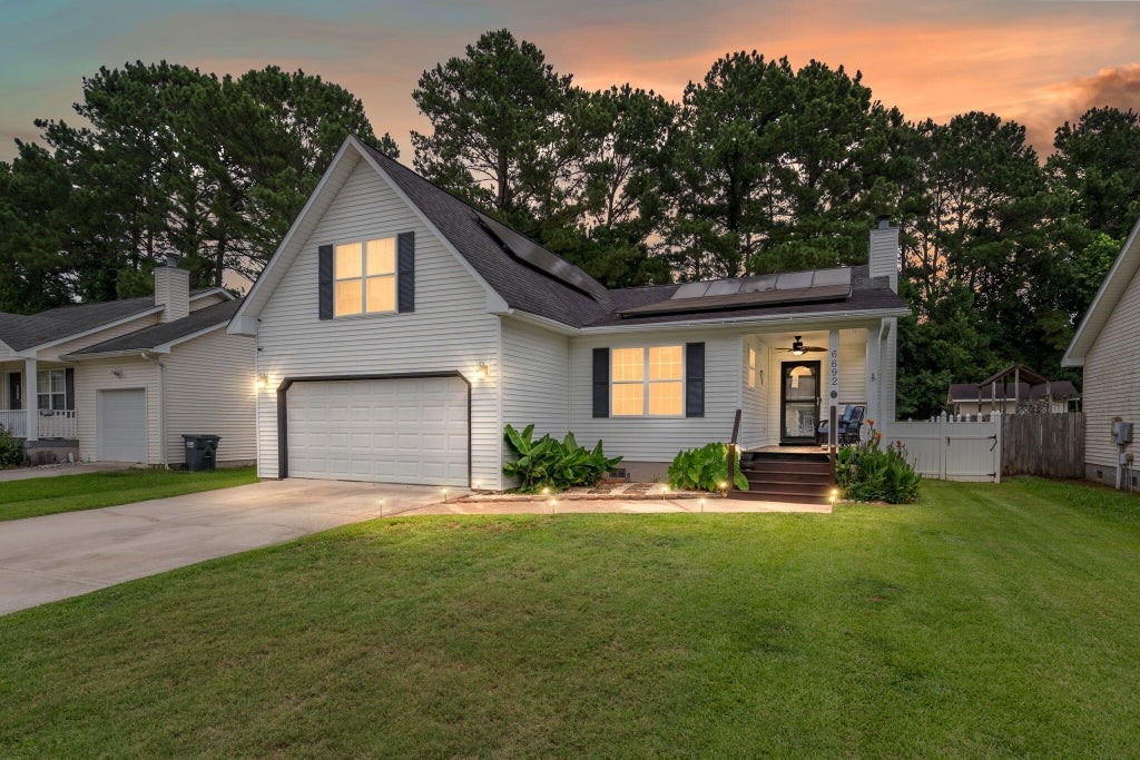 Photo of 6692 Bent Creek DR, North Charleston, SC 29420 (MLS # 26018088)