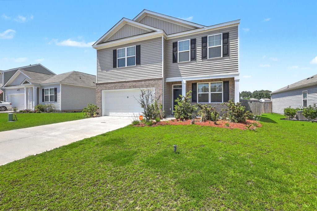 Photo of 413 Cedarview Road, Summerville, SC 29486 (MLS # 26019258)