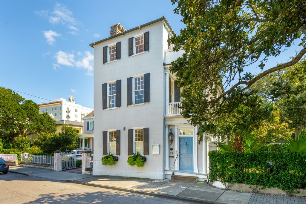 Photo of 49 S Battery Street, Charleston, SC 29401 (MLS # 25024915)