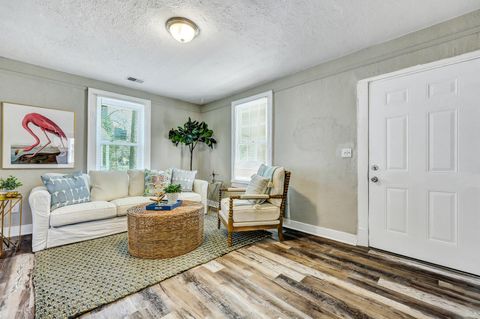 A home in North Charleston