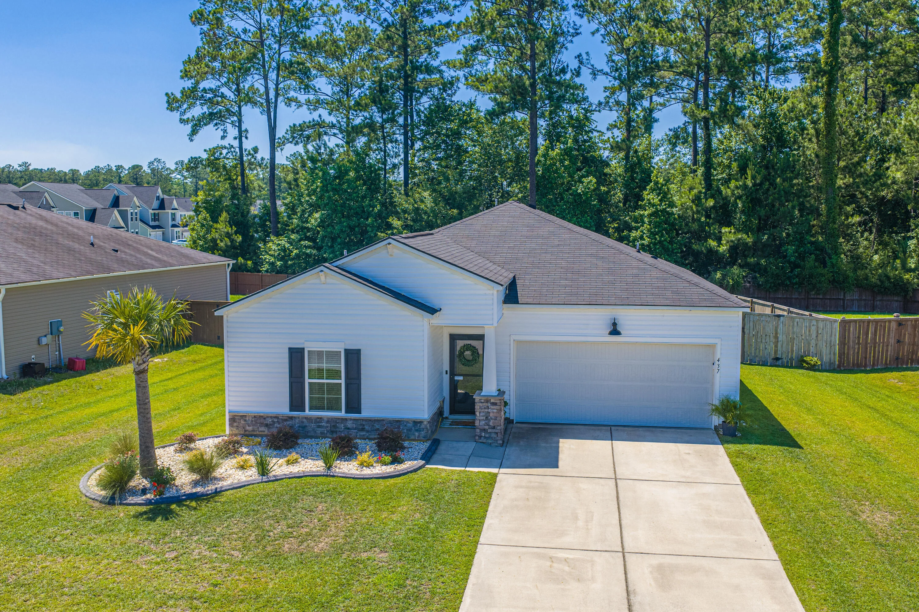437 Spanish Wells Road