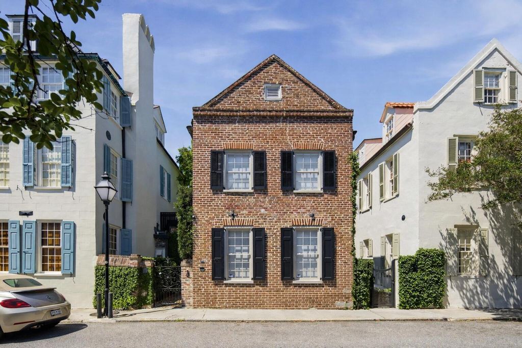 Photo of 77 King Street, Charleston, SC 29401 (MLS # 26011220)