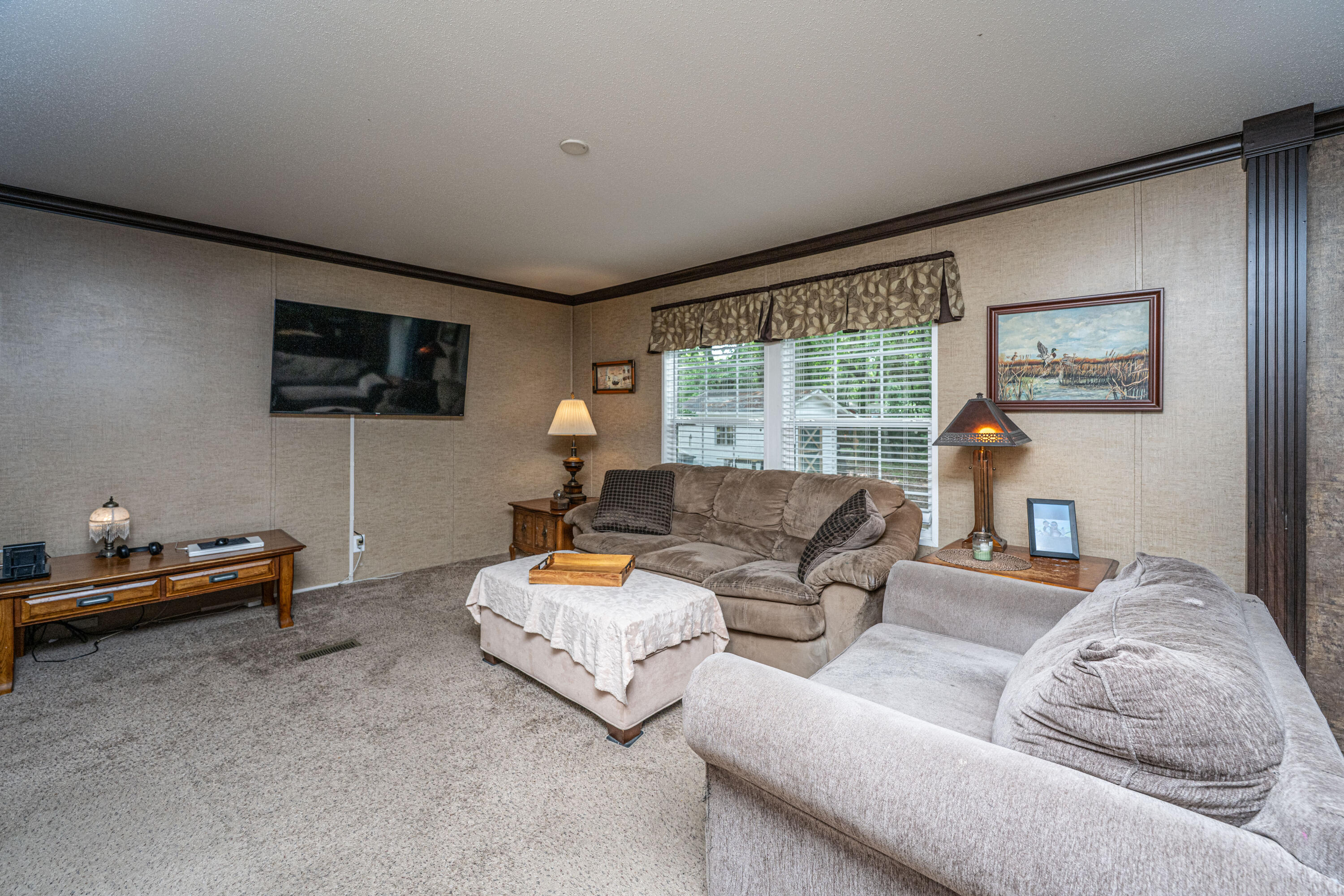 725 Hildebrand Drive