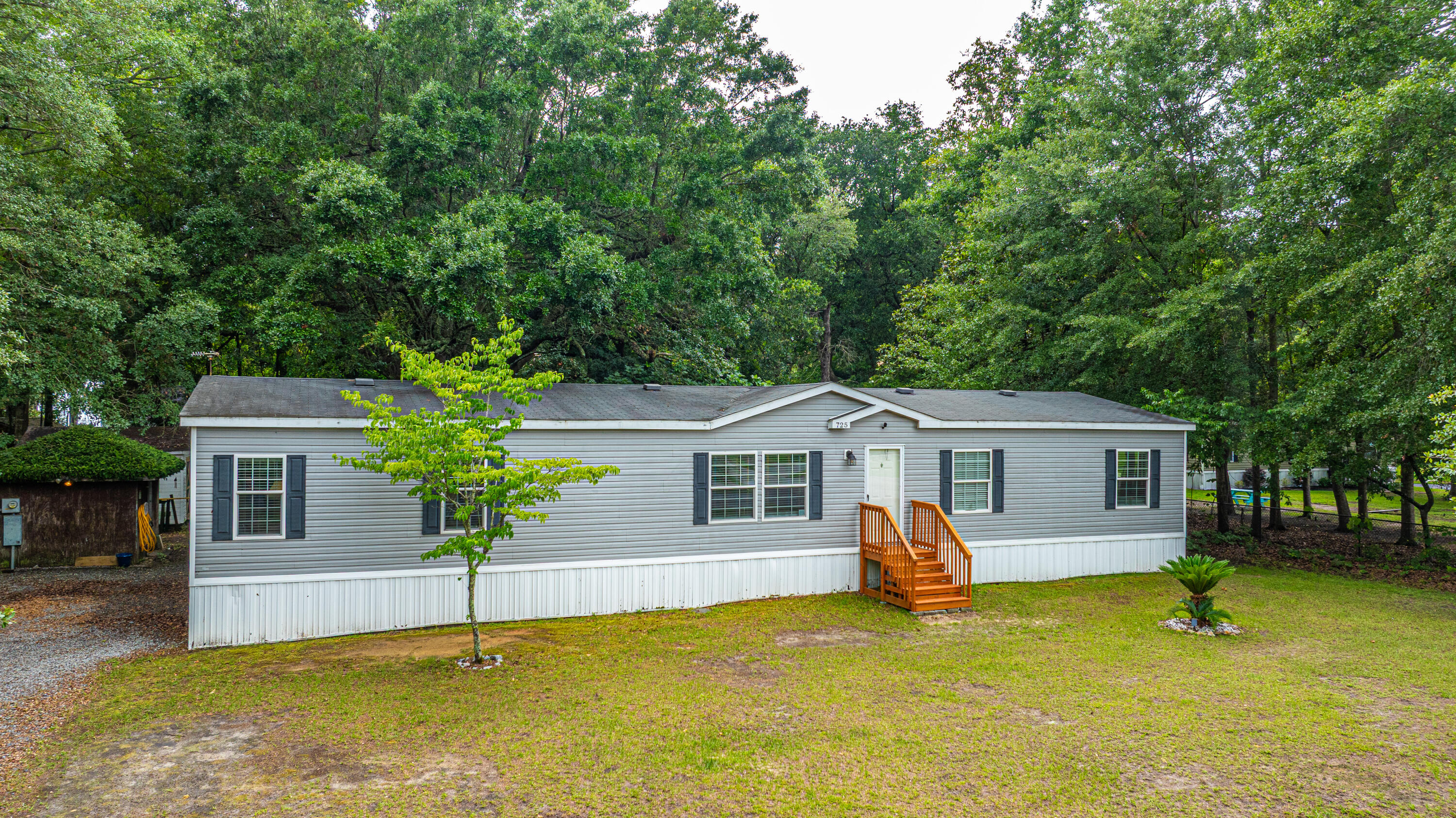 725 Hildebrand Drive