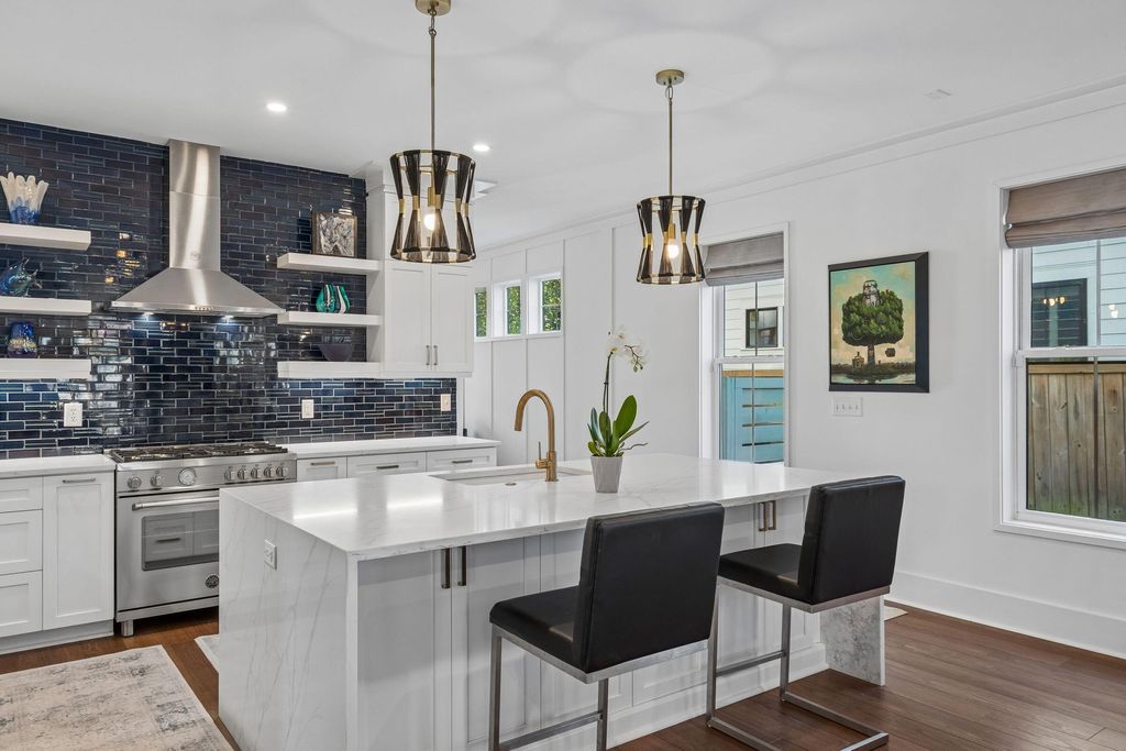 Photo of 32 Sutherland Court, Charleston, SC 29403 (MLS # 26008387)