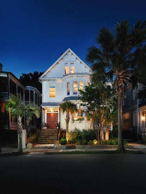 Single Family Residence in Charleston SC 16 Rutledge Avenue.jpg