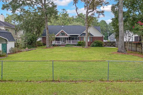 A home in Moncks Corner