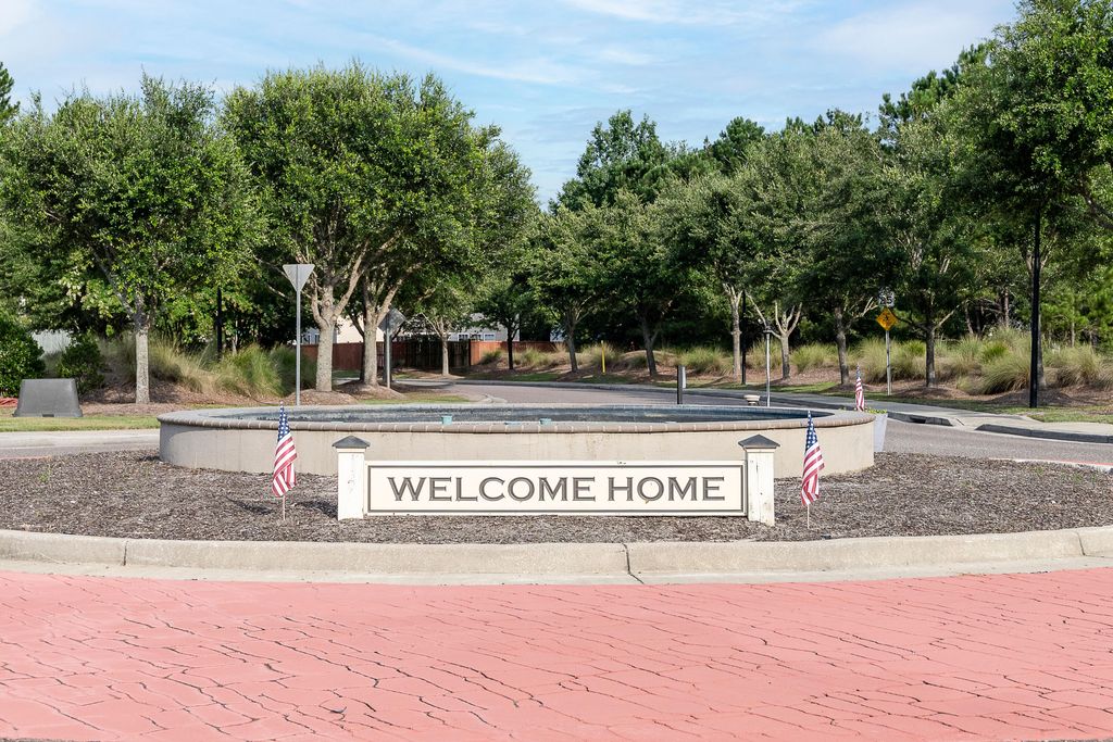 Photo of 173 Cypress Forest Drive, Moncks Corner, SC 29461 (MLS # 25030294)