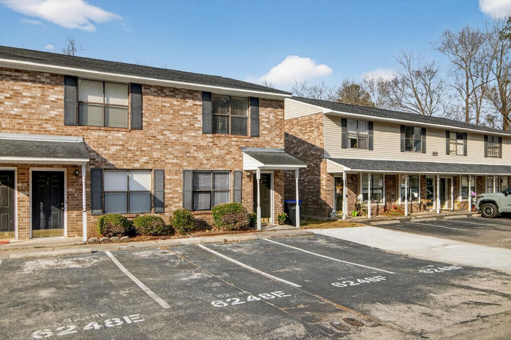 Photo of 6248 Lucille Drive #15f, North Charleston, SC 29406 (MLS # 26003915)