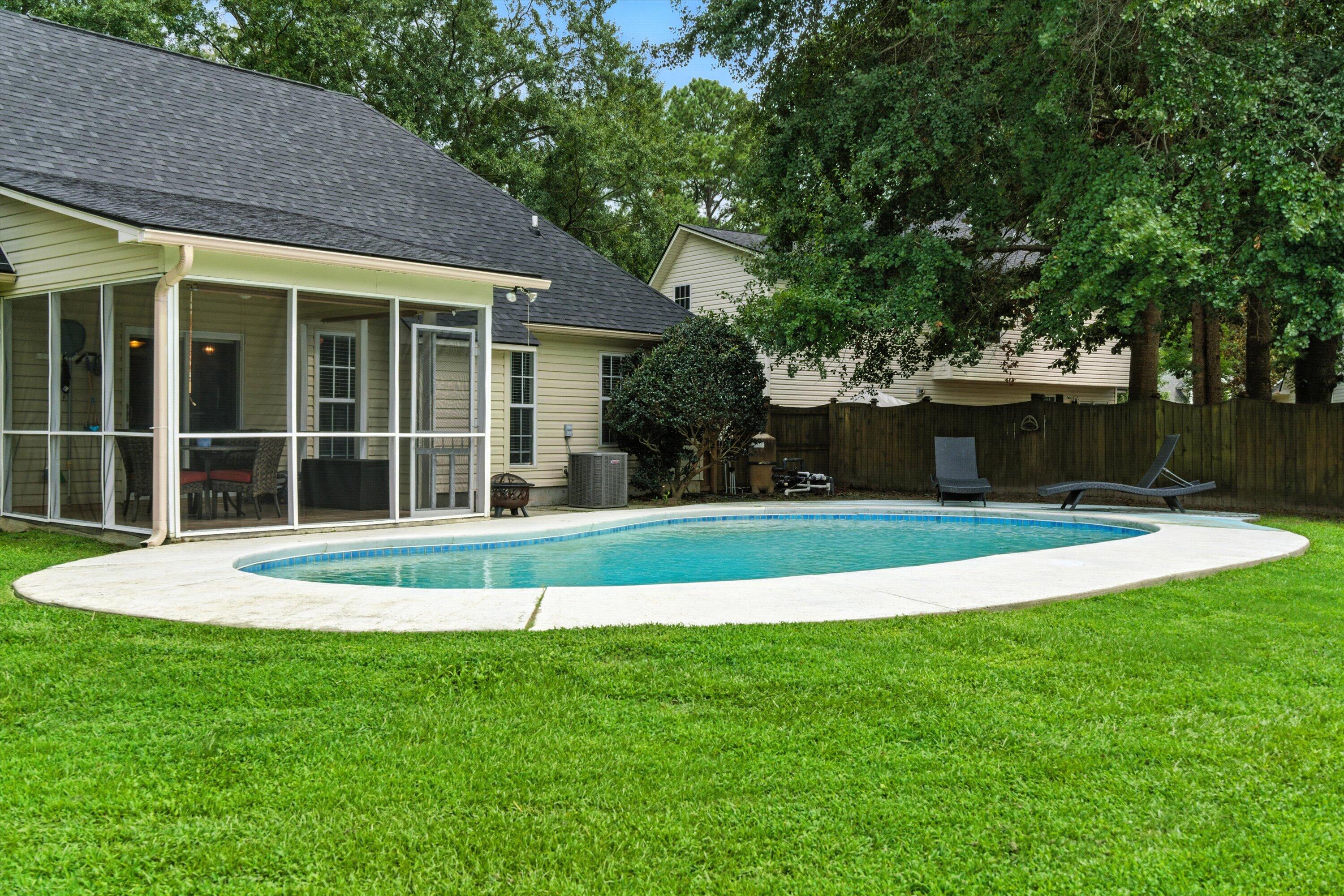 109 Tattingstone Way