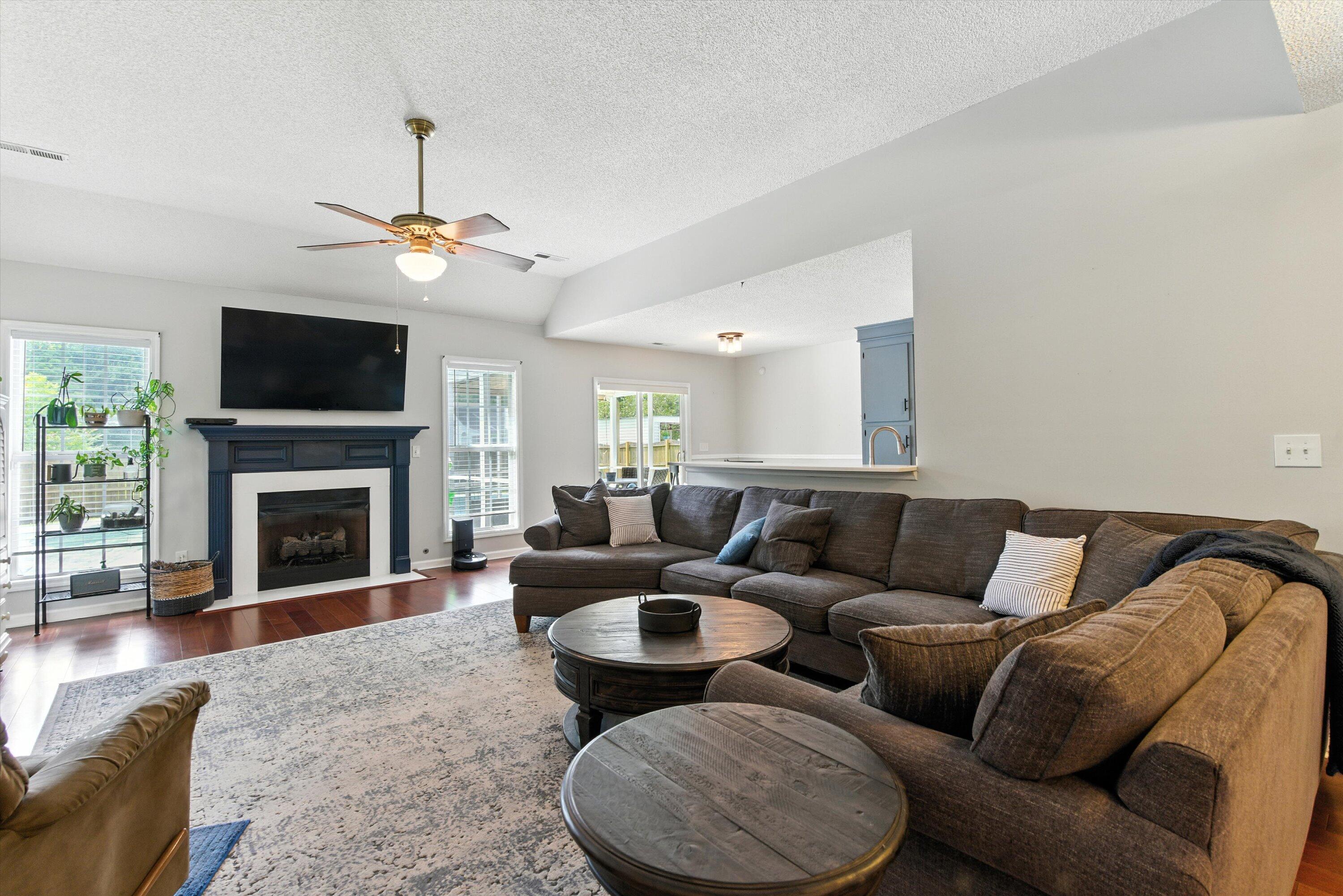 109 Tattingstone Way