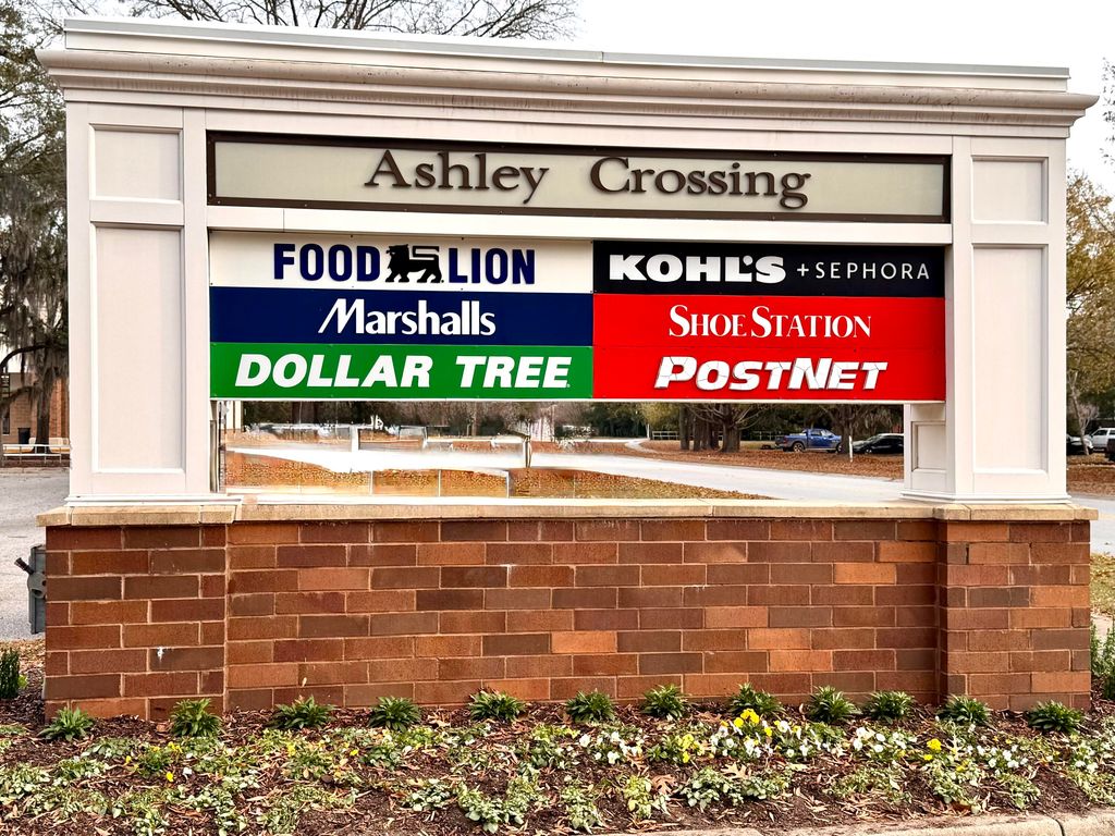 Photo of 2244 Ashley Crossing Drive #1236, Charleston, SC 29414 (MLS # 25029721)