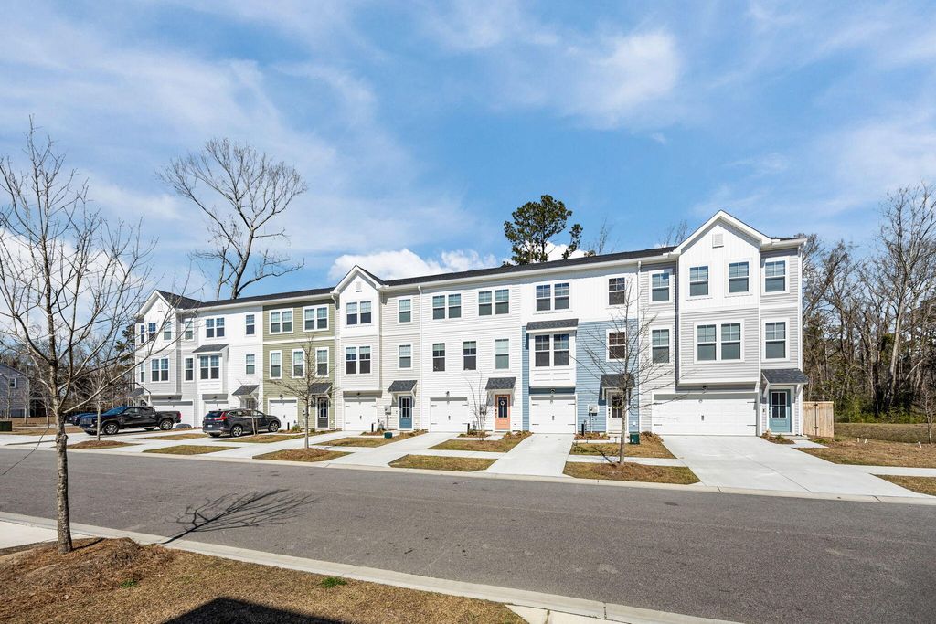 Photo of 1036 Old Cypress, Hanahan, SC 29410 (MLS # 26005186)