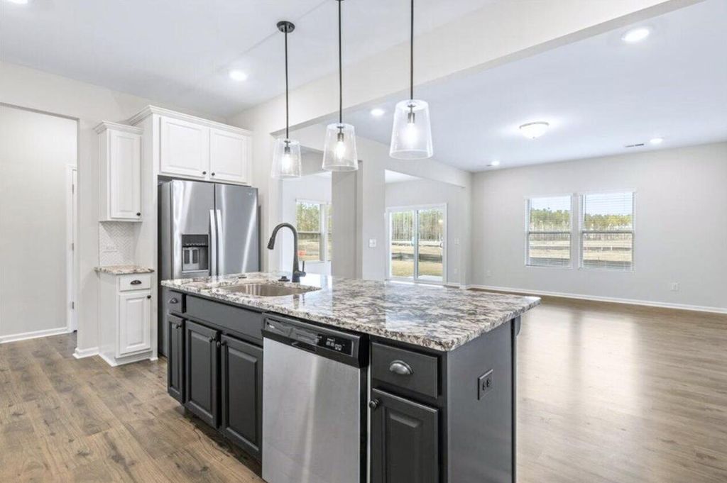 Photo of 512 Purple Finch Road, Summerville, SC 29486 (MLS # 26010147)