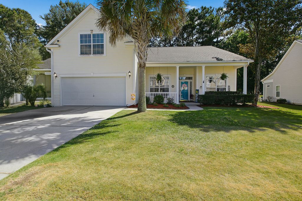 Photo of 9382 Harroway Road, Summerville, SC 29485 (MLS # 26014502)
