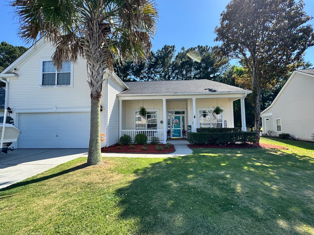 Photo of 9382 Harroway Road, Summerville, SC 29485 (MLS # 26014502)