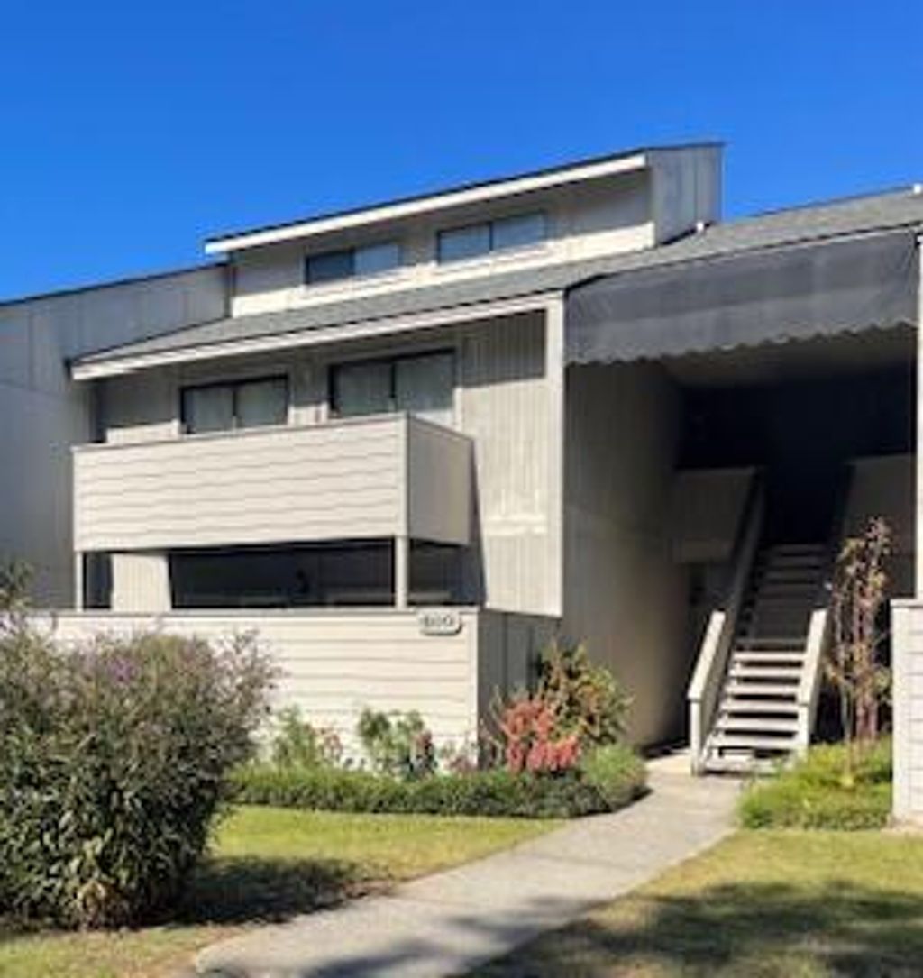 Photo of 405 Waterwood Drive Drive #405, Goose Creek, SC 29445 (MLS # 25030178)