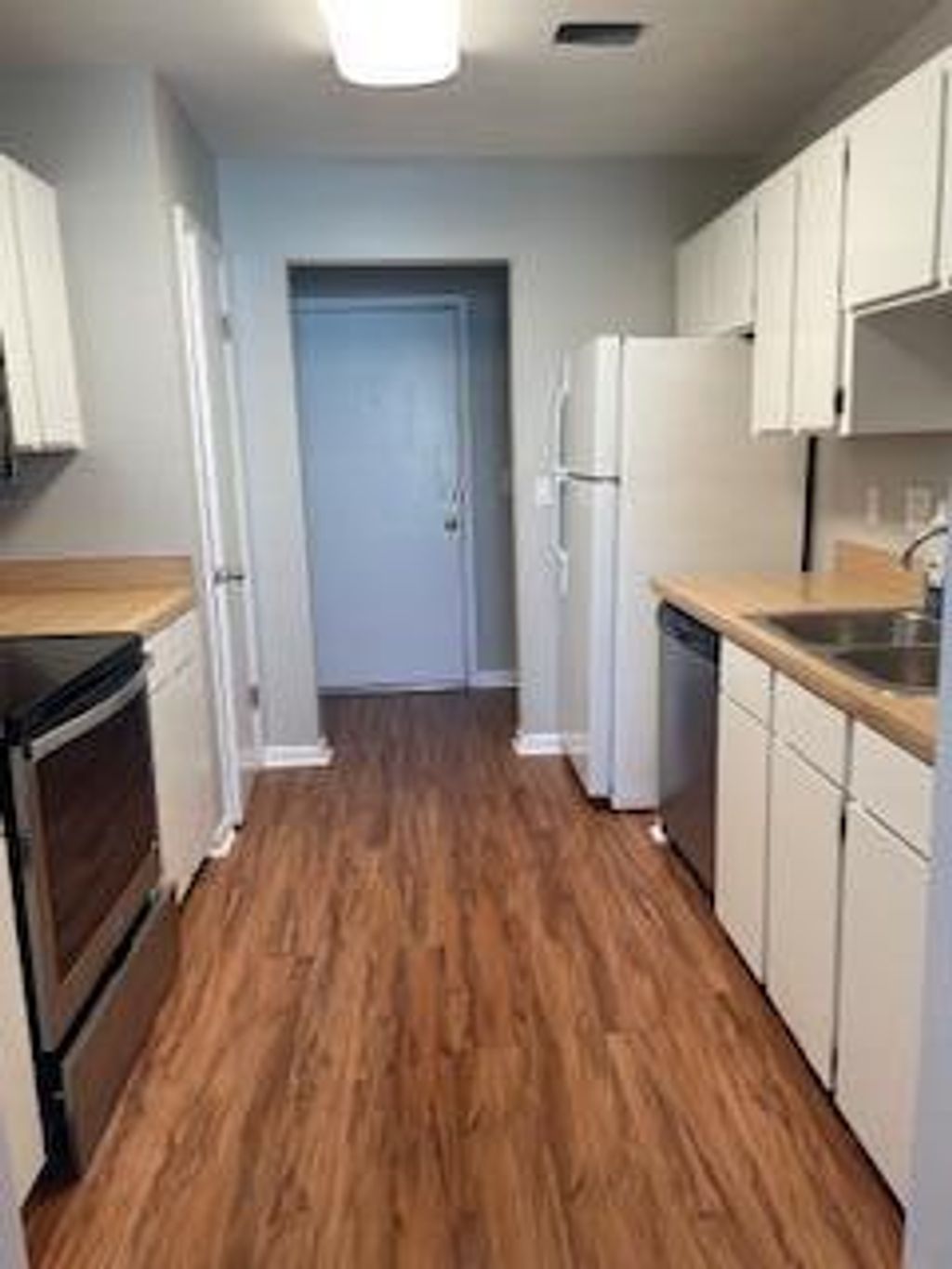 Photo of 405 Waterwood Drive Drive #405, Goose Creek, SC 29445 (MLS # 25030178)