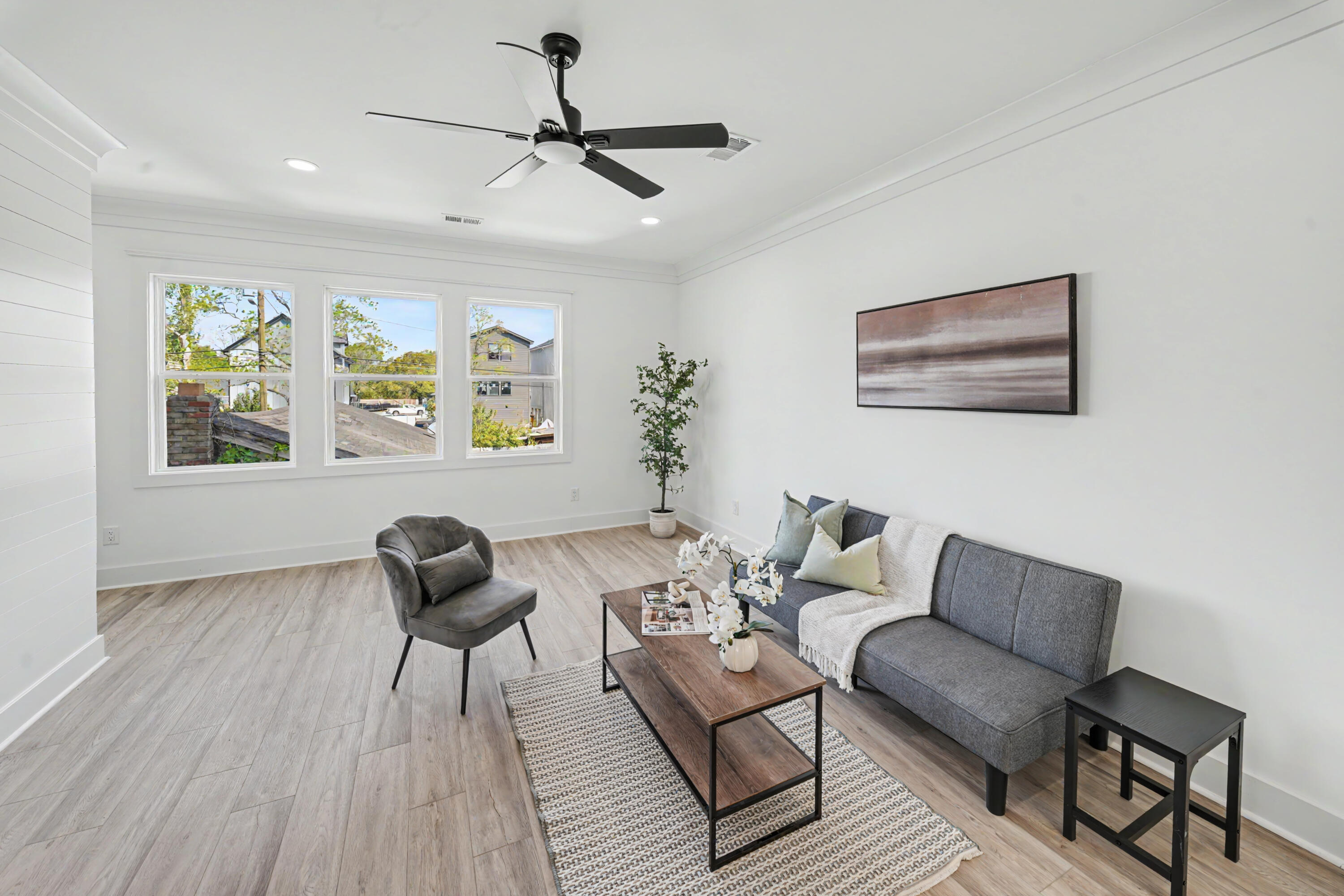 2014 Comstock Avenue