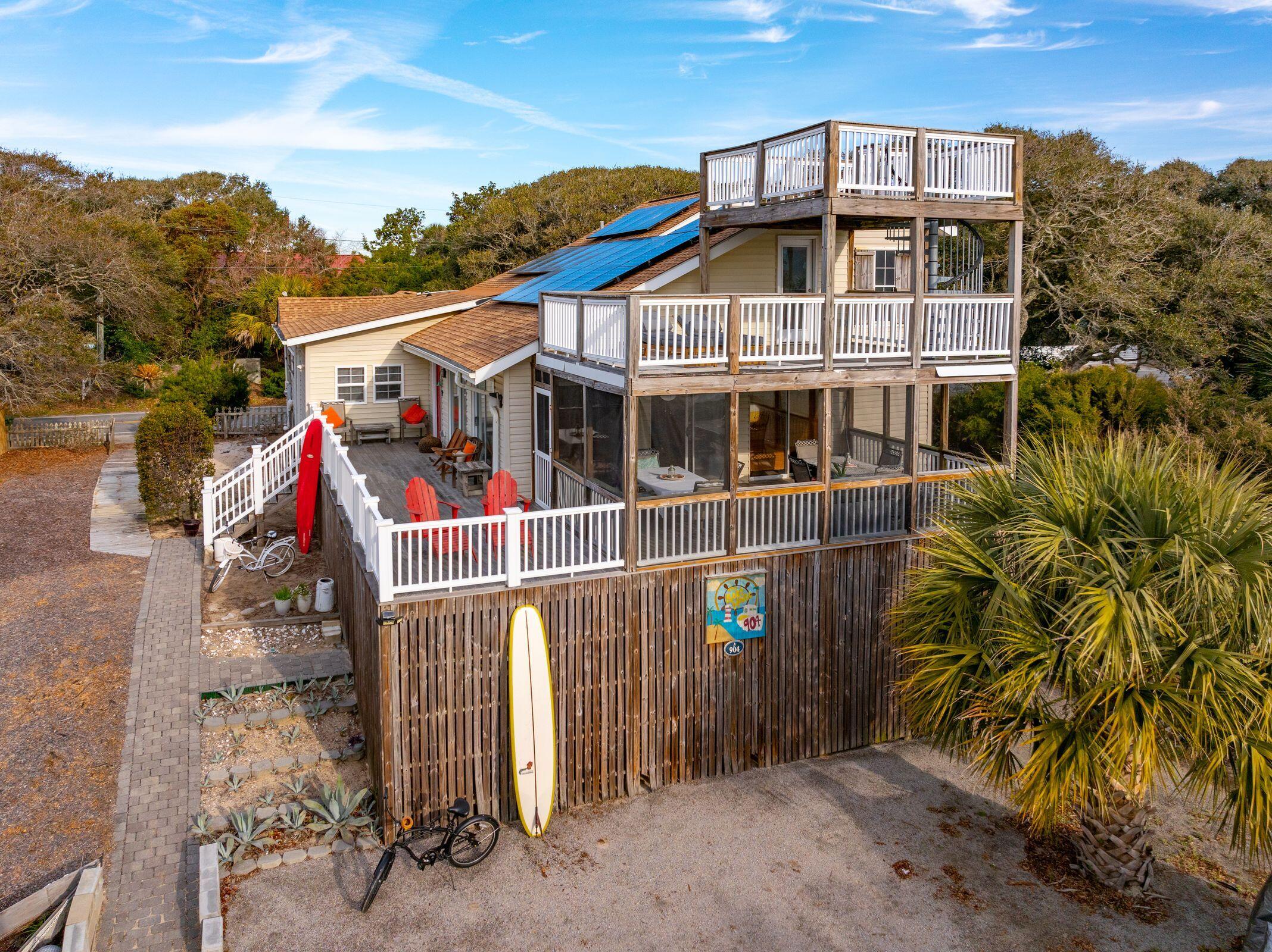 904 E Arctic Avenue