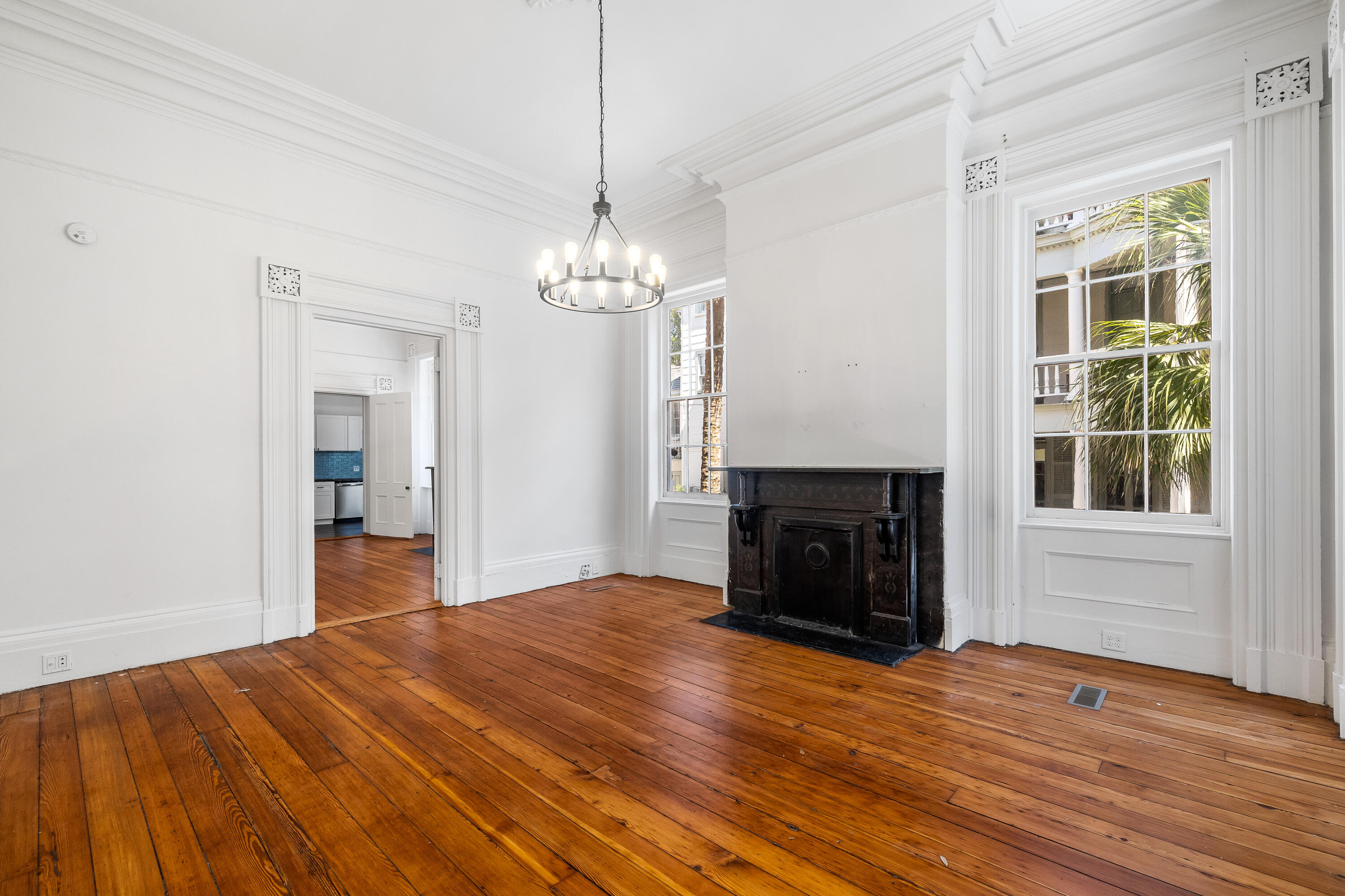 128 Wentworth Street 1