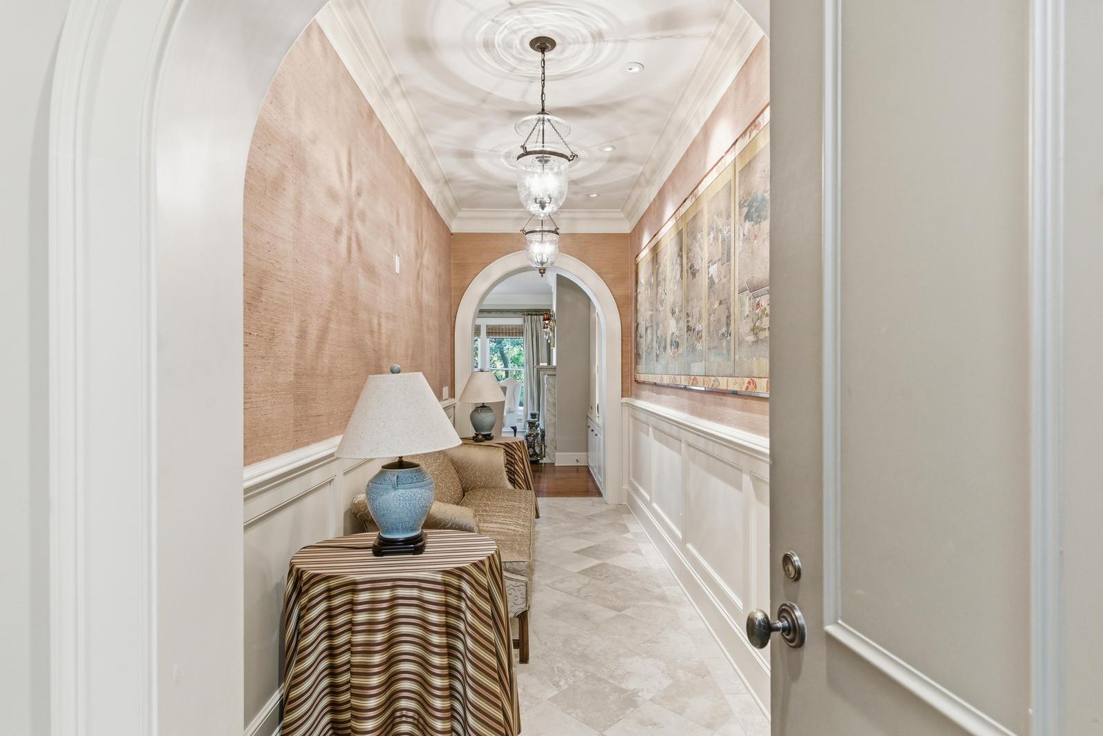 1 Vendue Range Unit G