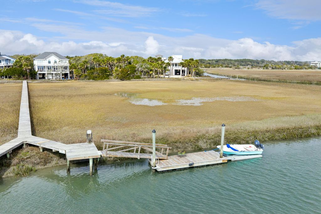 Photo of 1130 Hammocks Way, Edisto Island, SC 29438 (MLS # 26006212)