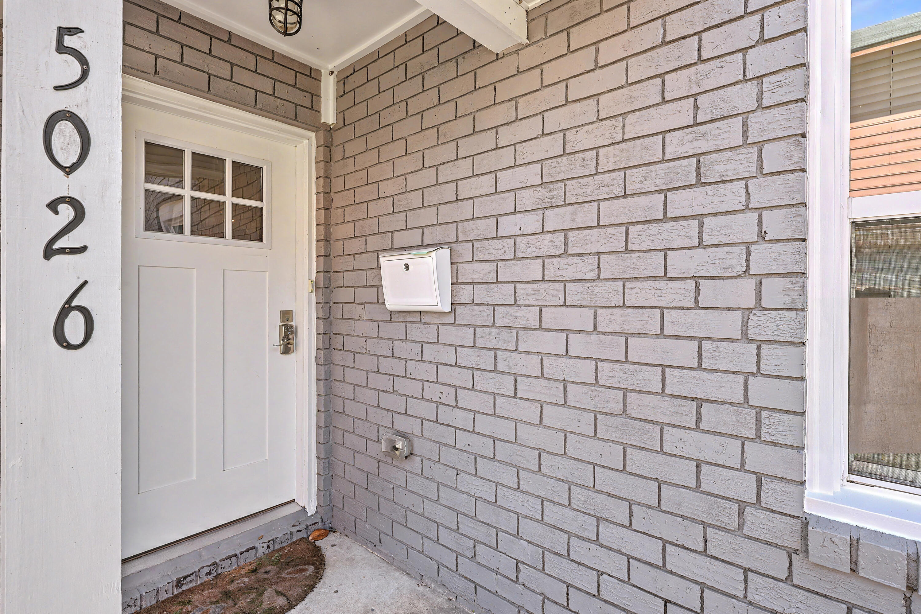 5026 Village Alley