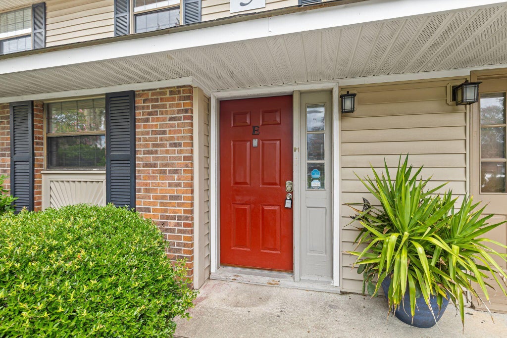 Photo of 2362 Parsonage Road #5e, Charleston, SC 29414 (MLS # 26020417)