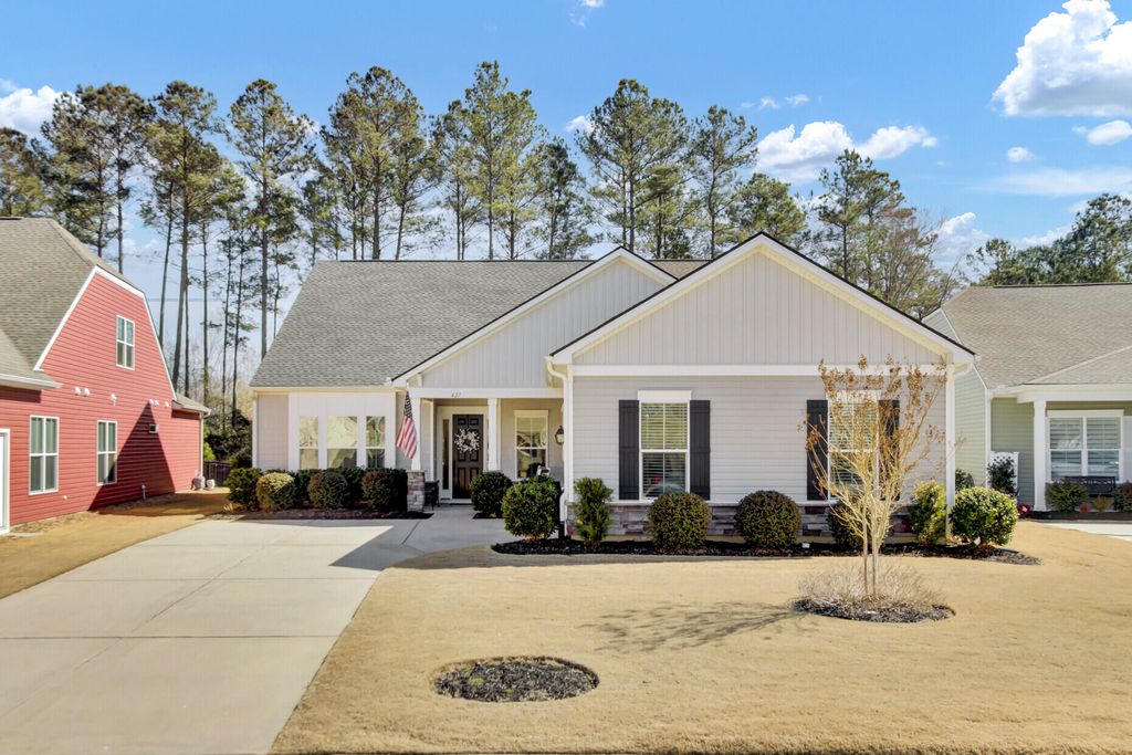 Photo of 427 Seaside Trail, Summerville, SC 29486 (MLS # 26004843)