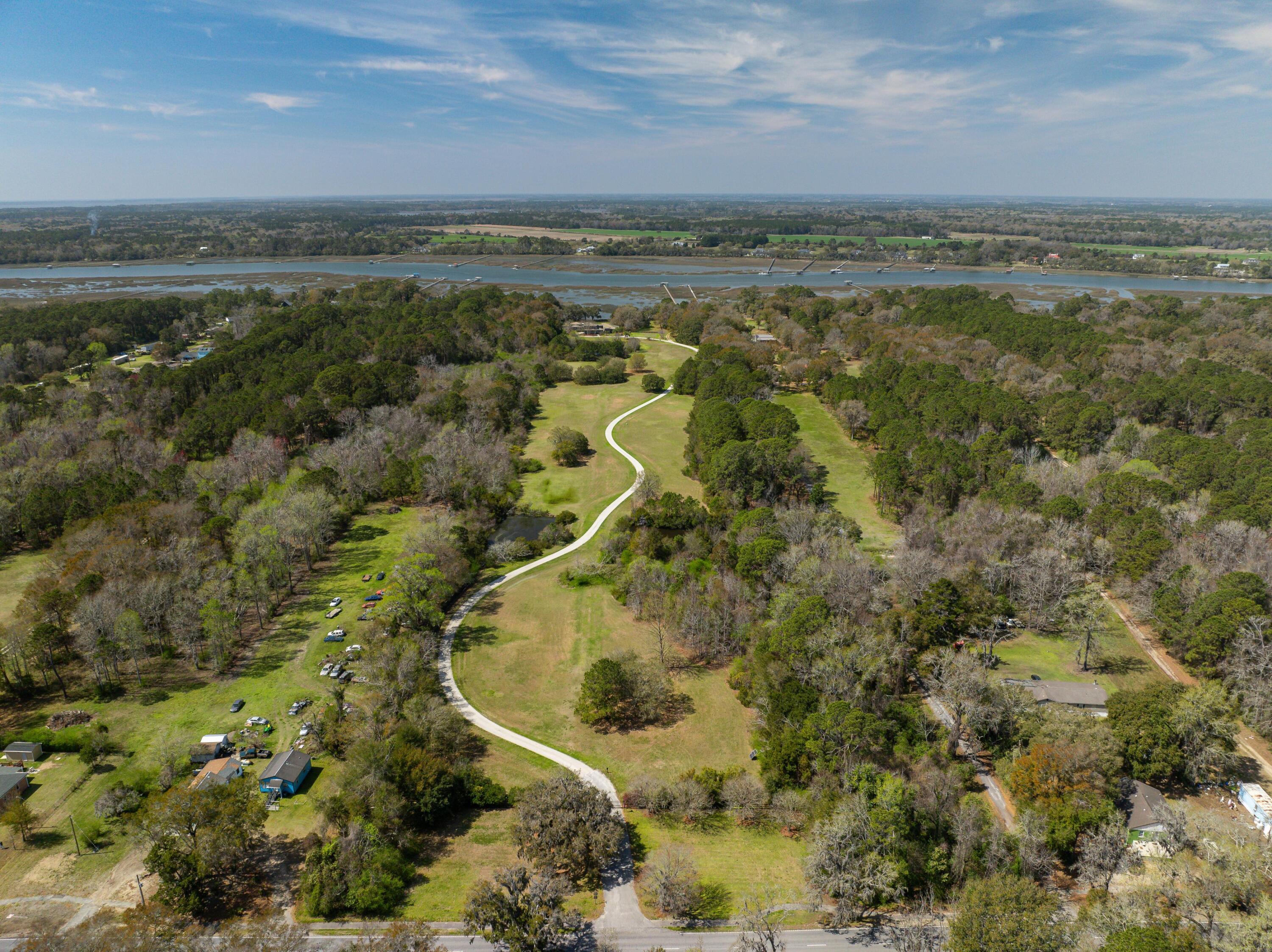 4020 Betsy Kerrison Parkway