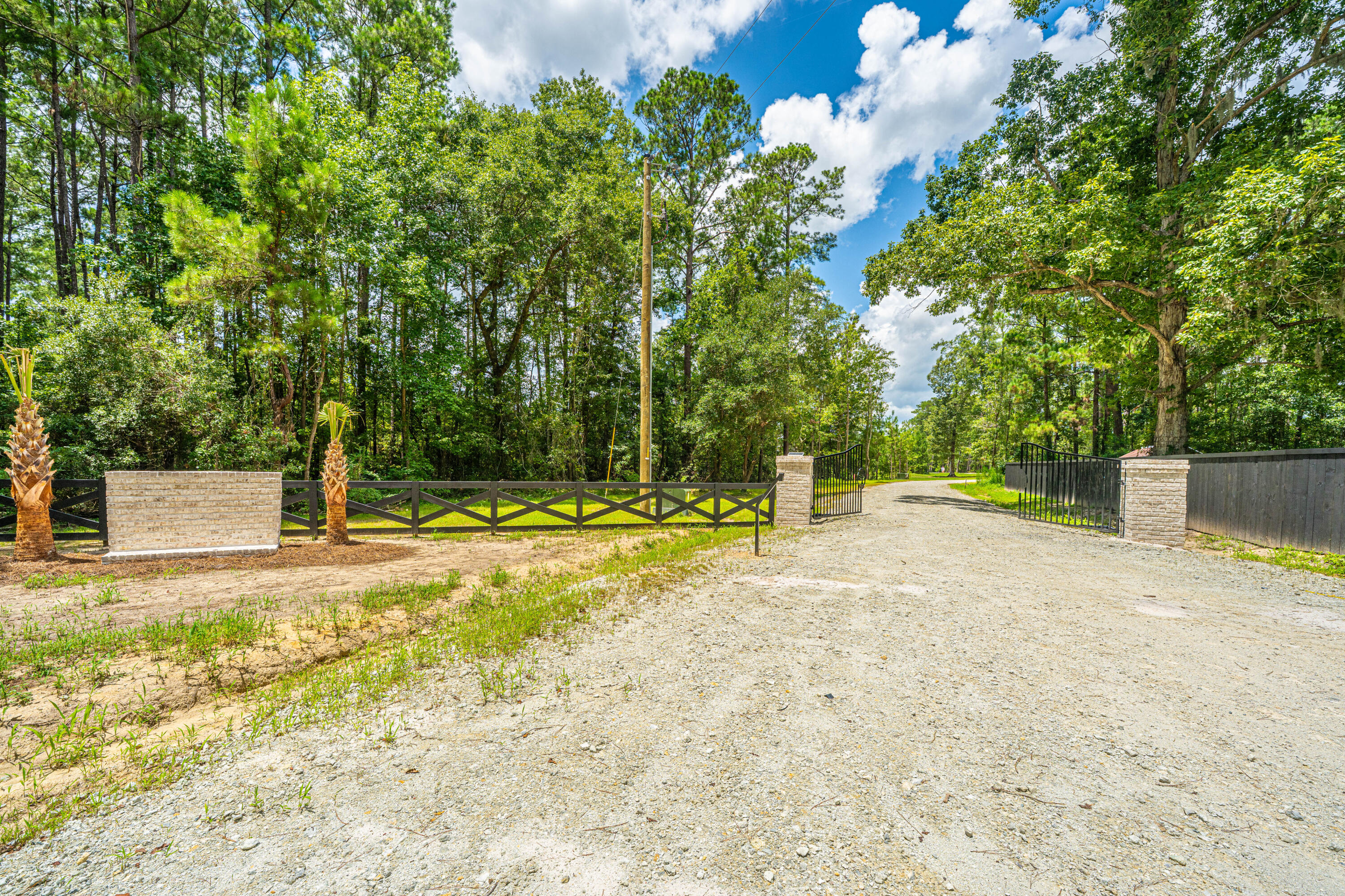 569 Southern Acres Lane