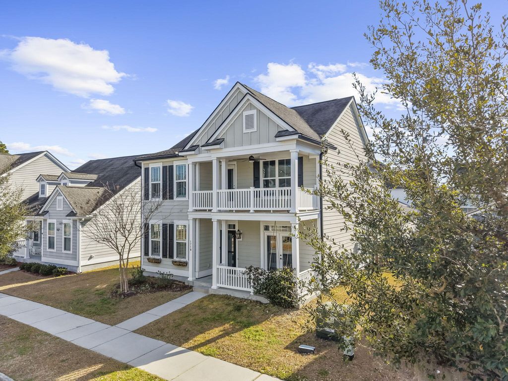 Photo of 1718 Winfield Way, Charleston, SC 29414 (MLS # 26003359)