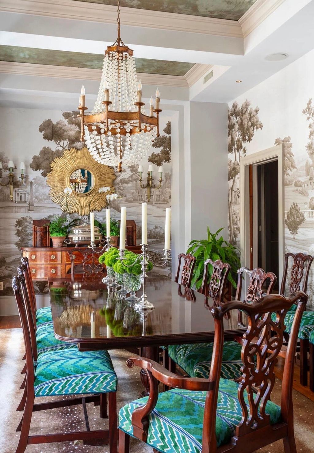 Photo of 140 Queen Street, Charleston, SC 29401 (MLS # 26008230)