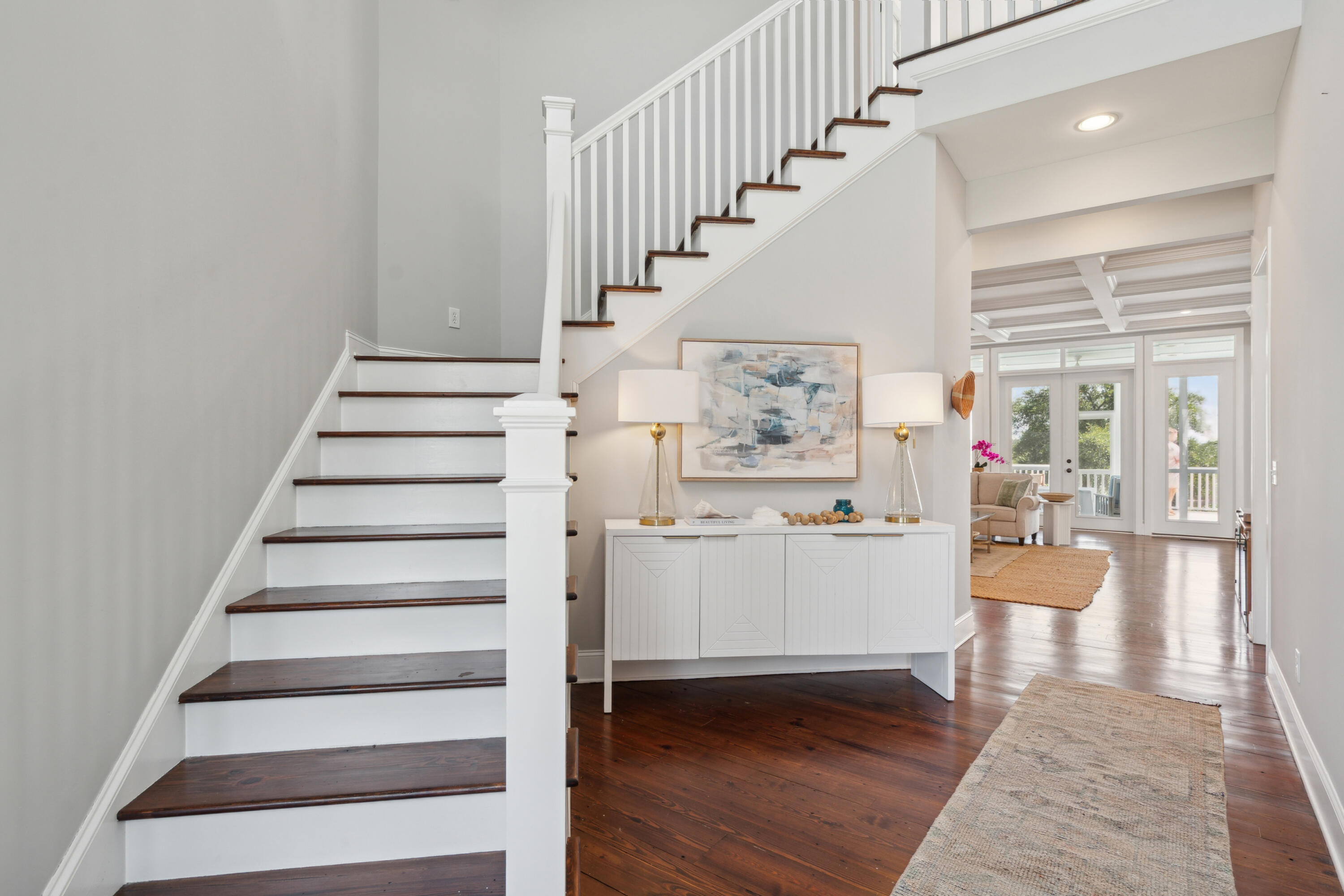 591 Island Walk East