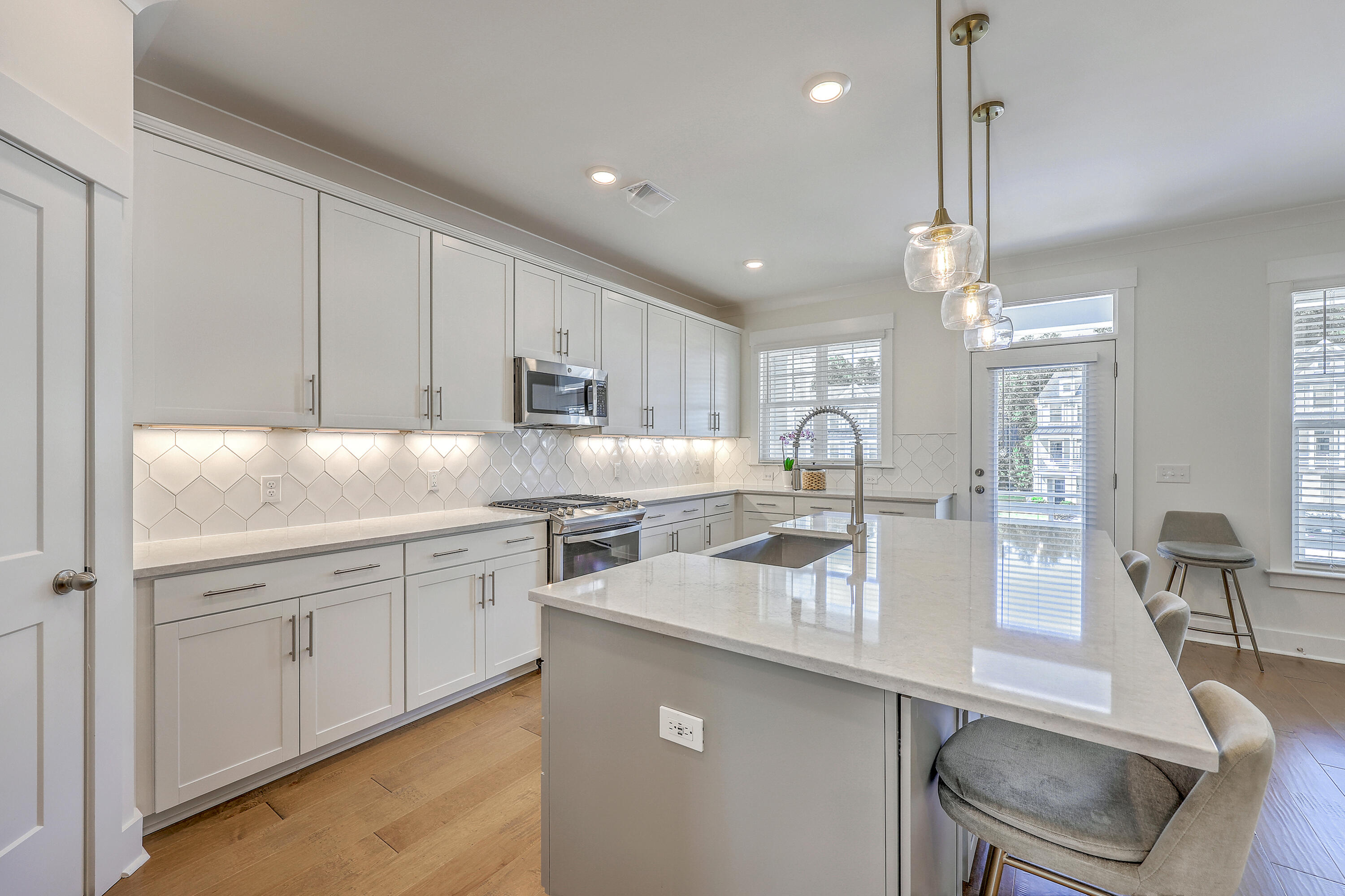 320 Laurens View Lane