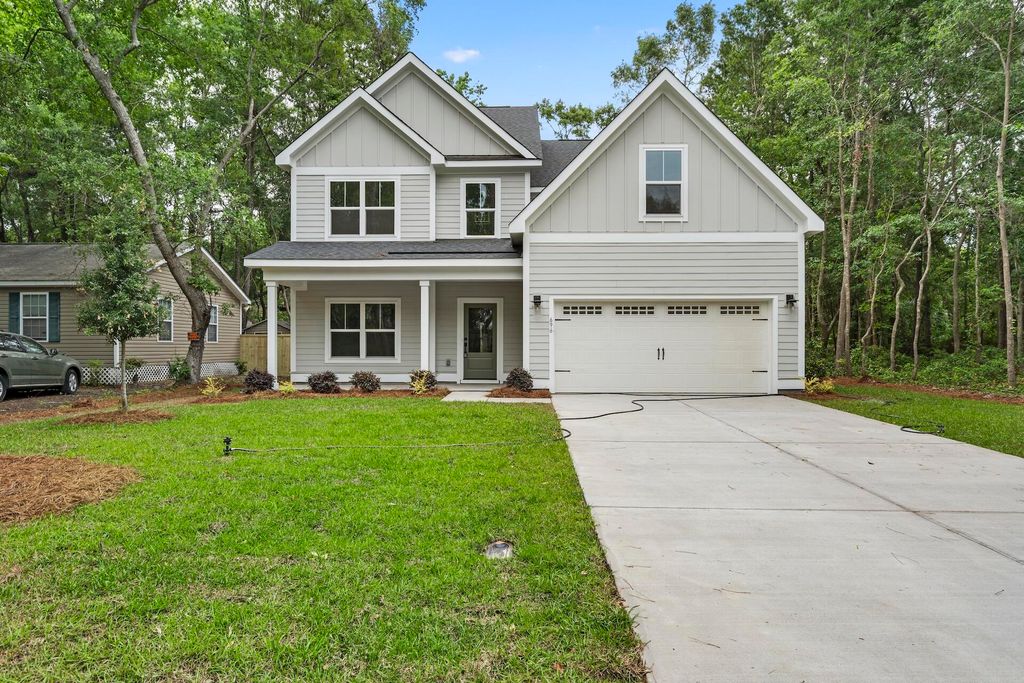 Photo of 696 Eagle Street, Mount Pleasant, SC 29464 (MLS # 26012651)