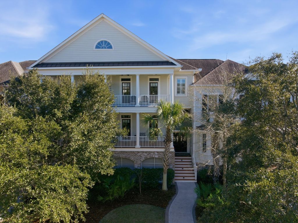 Photo of 278 Island Park Drive, Charleston, SC 29492 (MLS # 26000386)